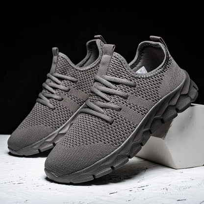 Men's casual sports shoes breathable summer light Soft sole comfort outdoor running shoes