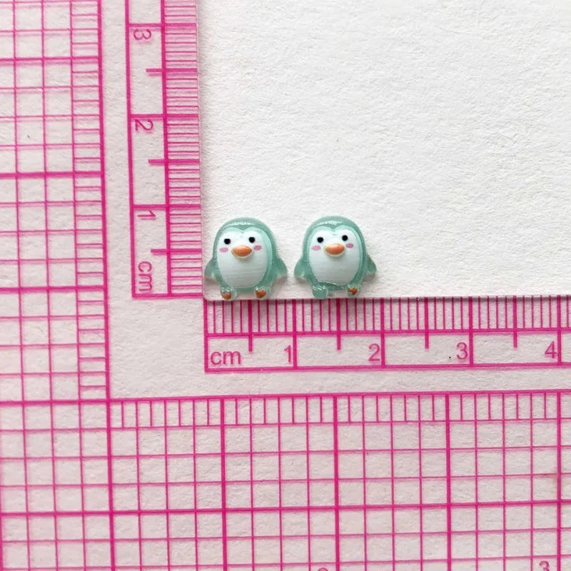 50pcs Cute 9mm Resin Mini Penguin Series Flat Back Stone Figurines DIY Wedding Scrapbook Manicure Accessories