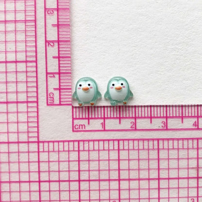 50pcs Cute 9mm Resin Mini Penguin Series Flat Back Stone Figurines DIY Wedding Scrapbook Manicure Accessories