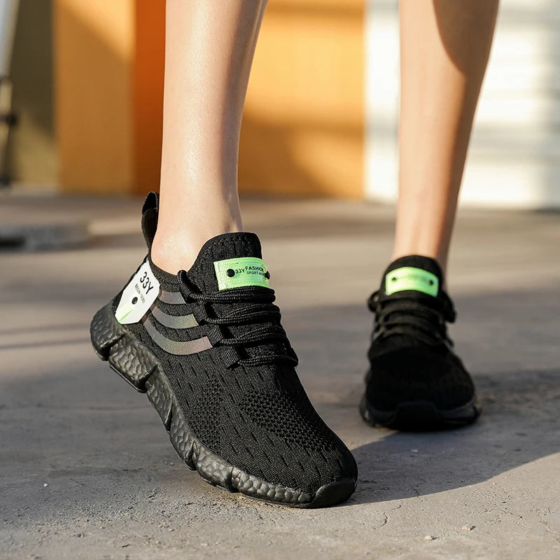 Men Casual Sneakers Summer Breathable Sport Shoes Lightweight Outdoor Mesh Running Shoes