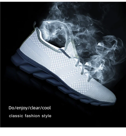 Men's casual sports shoes breathable summer light Soft sole comfort outdoor running shoes