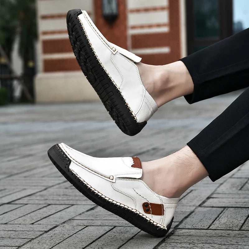 Soft Men Loafers Slip On Leather Casual Shoes For Men Moccasins Plus Size 39-48 Flats Sneakers Men Handmade Design Man Shoes