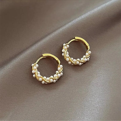 2025 New Simple Temperament Circle Pearl Earrings Fashion Small Versatile Earrings Women's Jewelry
